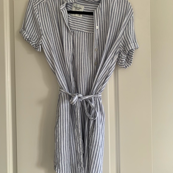 Abercrombie Shirt Tie Dress - Picture 1 of 3